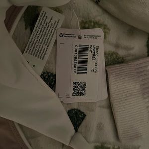 Lululemon Size 12 Sports Bra